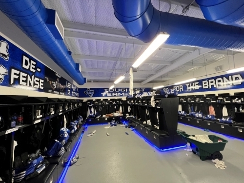 Gunter Locker Room Wrap
