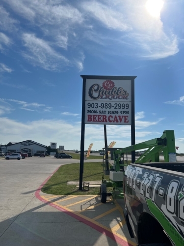 Chubb's Liquor Sign